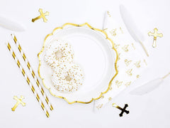 White Scalloped Plates 6pk