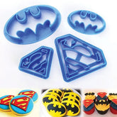 Batman & Superman Cookie Cutters 4pk