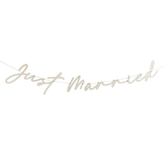 Wooden Just Married Banner