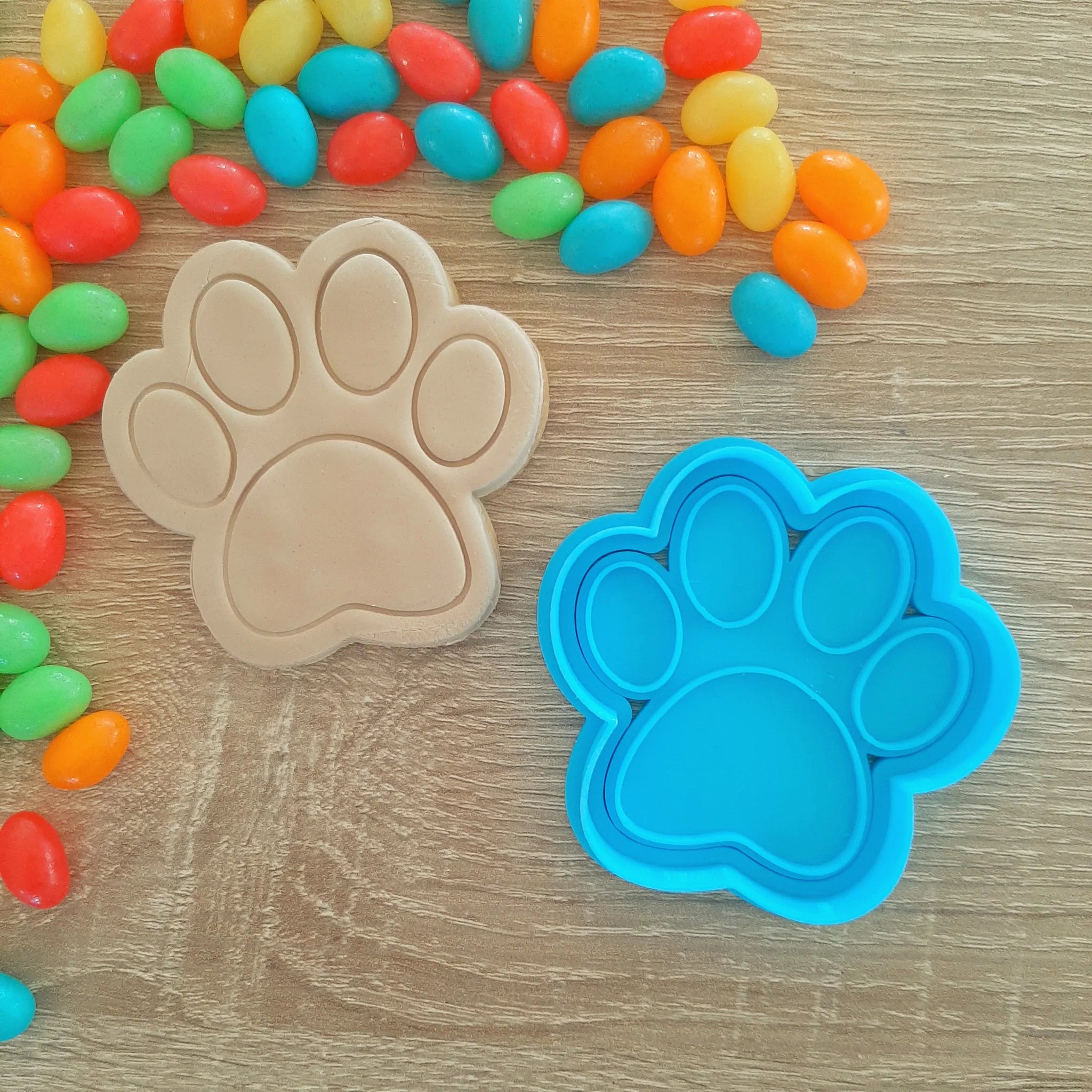 Paw Print Cookie Cutter & Fondant Stamp