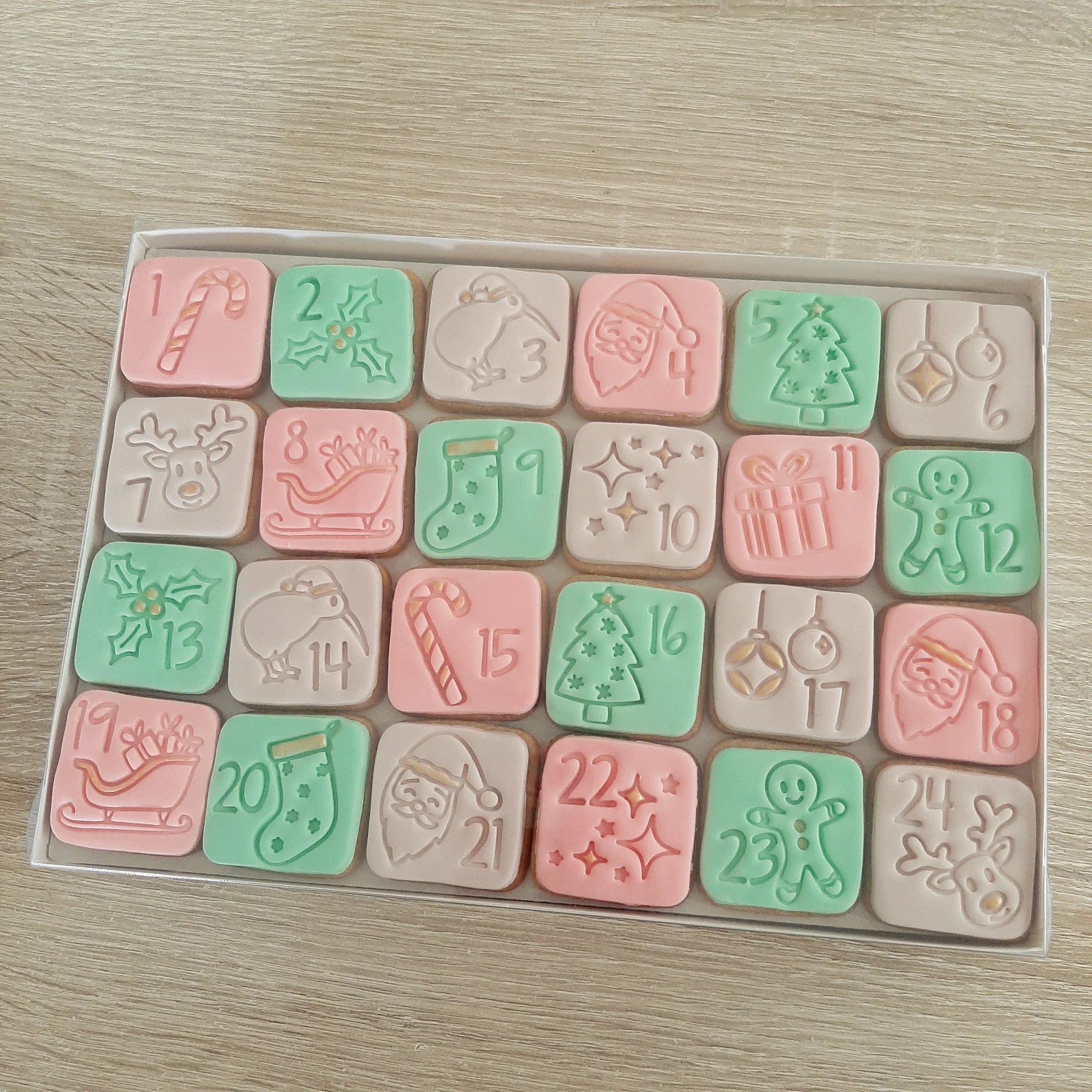 Advent Calendar Cookie Cutter & Fondant Stamp Set