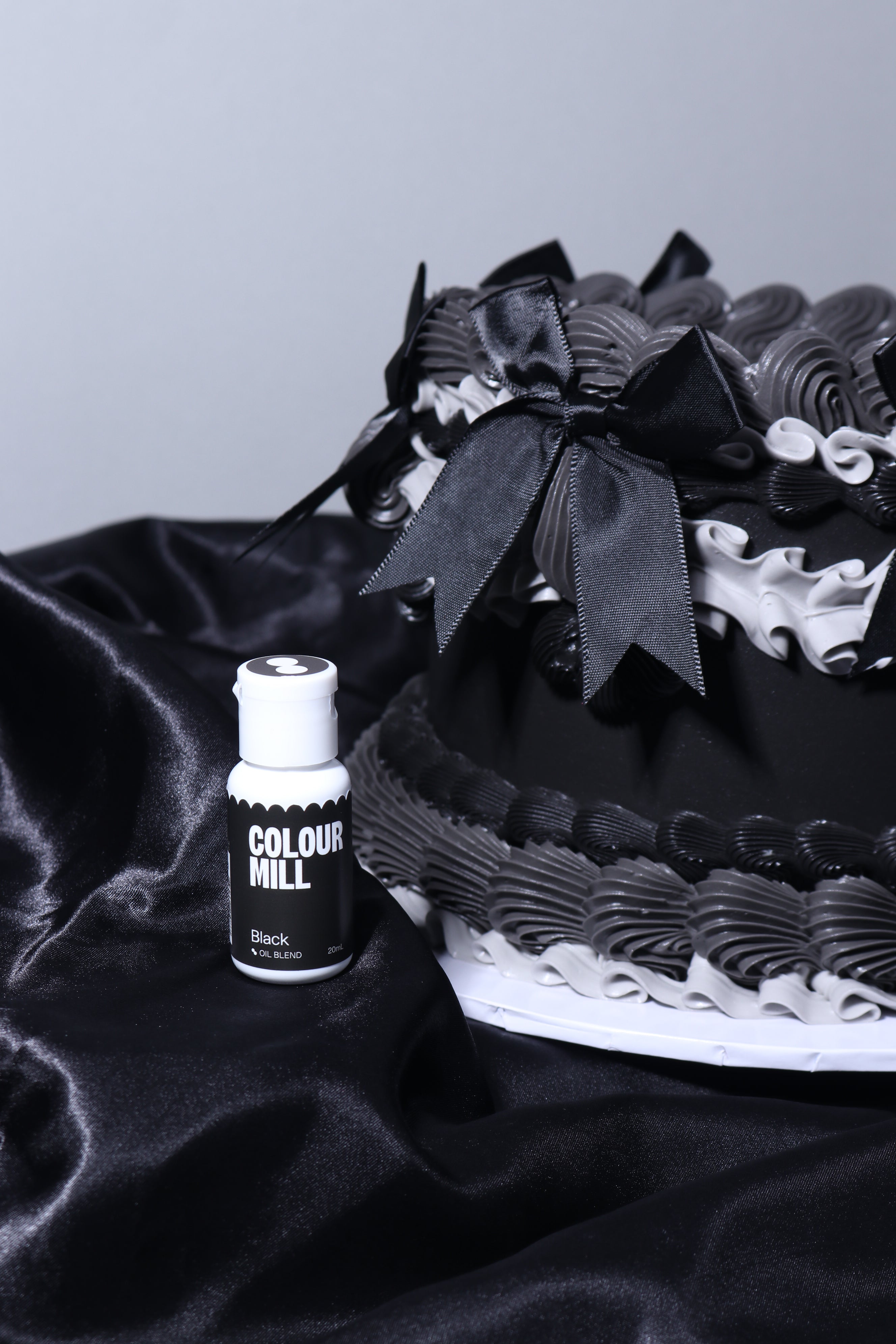 Colour Mill Oil Based Colouring - Black