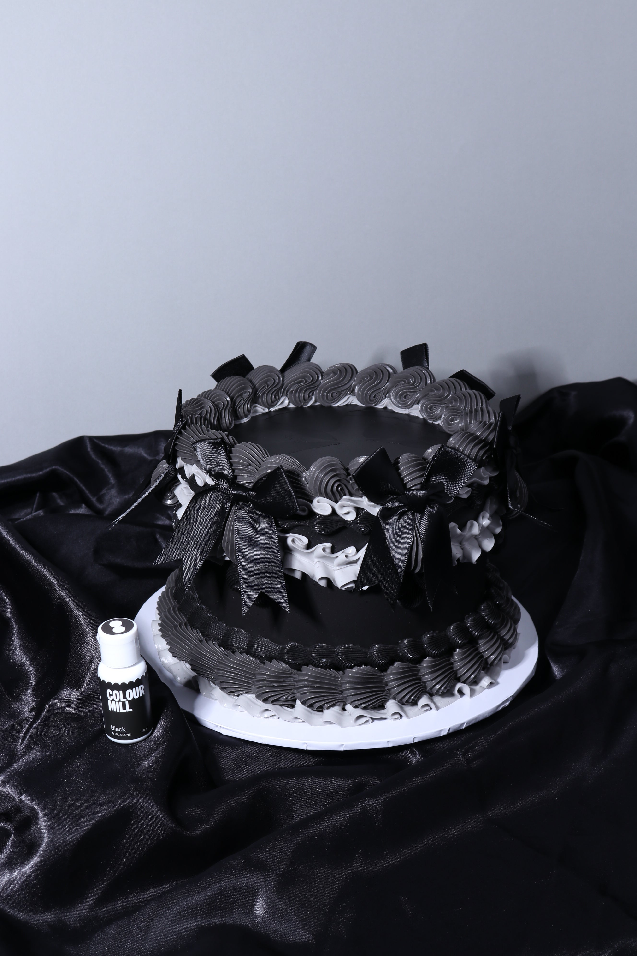 Colour Mill Oil Based Colouring - Black