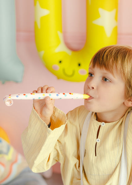 Confetti Paper Whistles 6pk