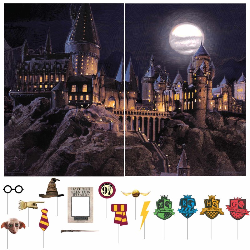 Harry Potter Castle Scene Setter with Props 17pk