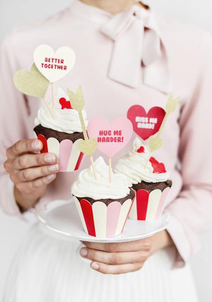 Gold Heart Cupcake Toppers