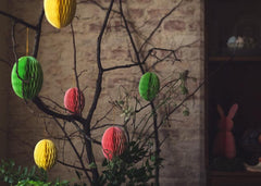 Yellow Egg Honeycomb Decoration