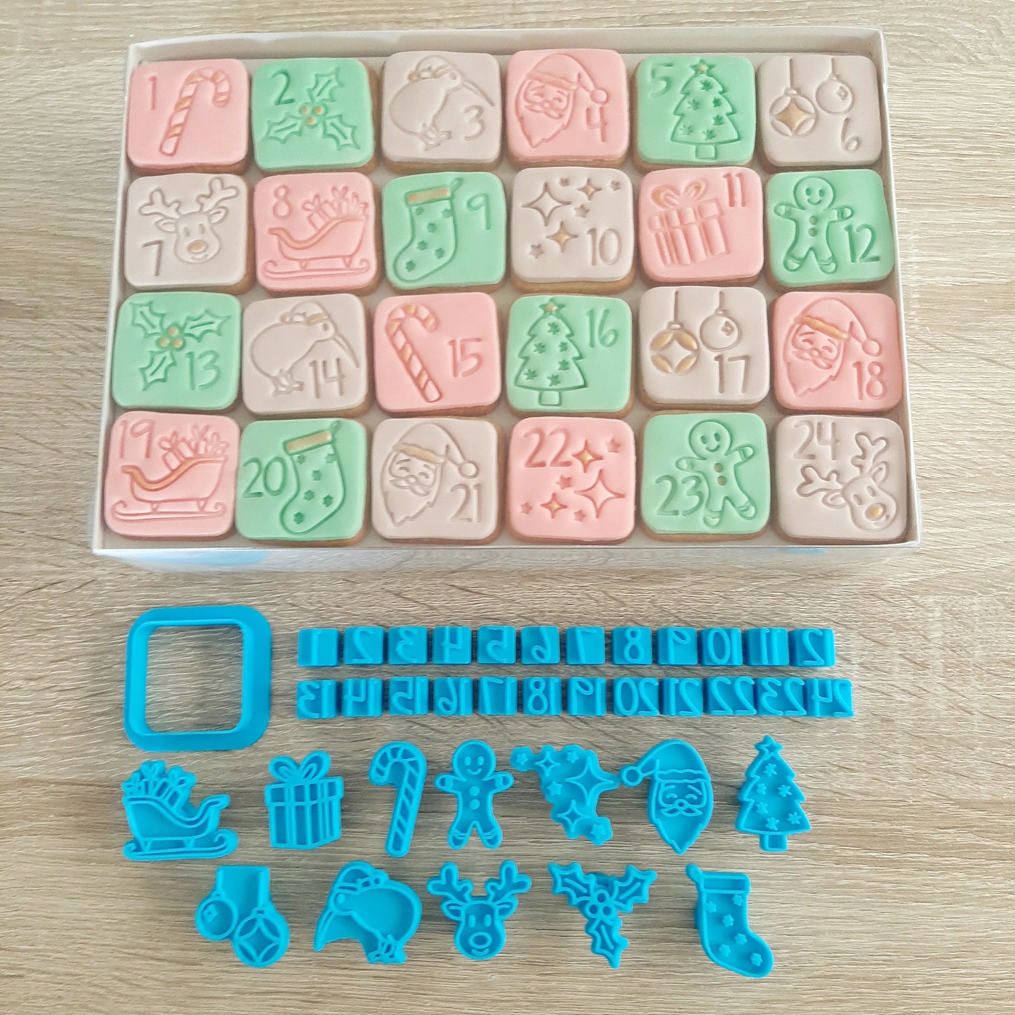 Advent Calendar Cookie Cutter & Fondant Stamp Set