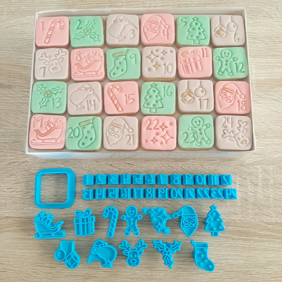 Advent Calendar Cookie Cutter & Fondant Stamp Set