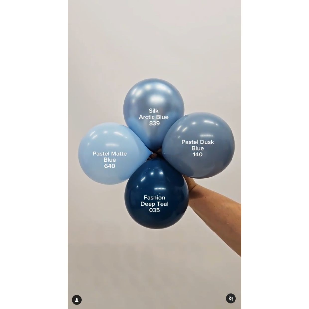Silk Arctic Blue Balloons