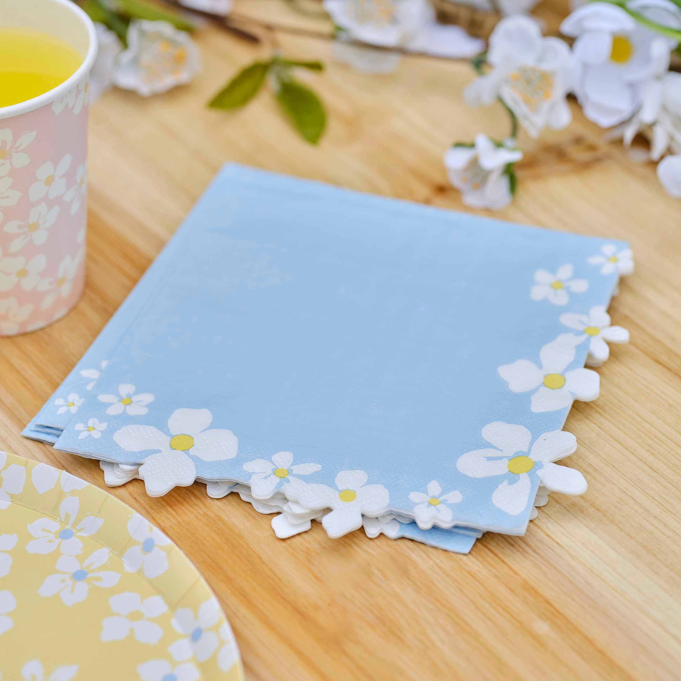 Spring Flower Edge Floral Napkins 16pk